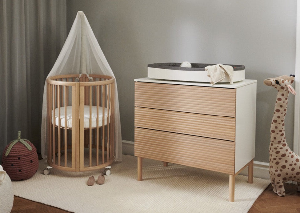 Cómoda Stokke® Sleepi™ Natural